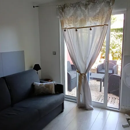 De La Maison Rouge